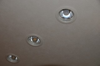 LED電球とミニクリプトン球の比較